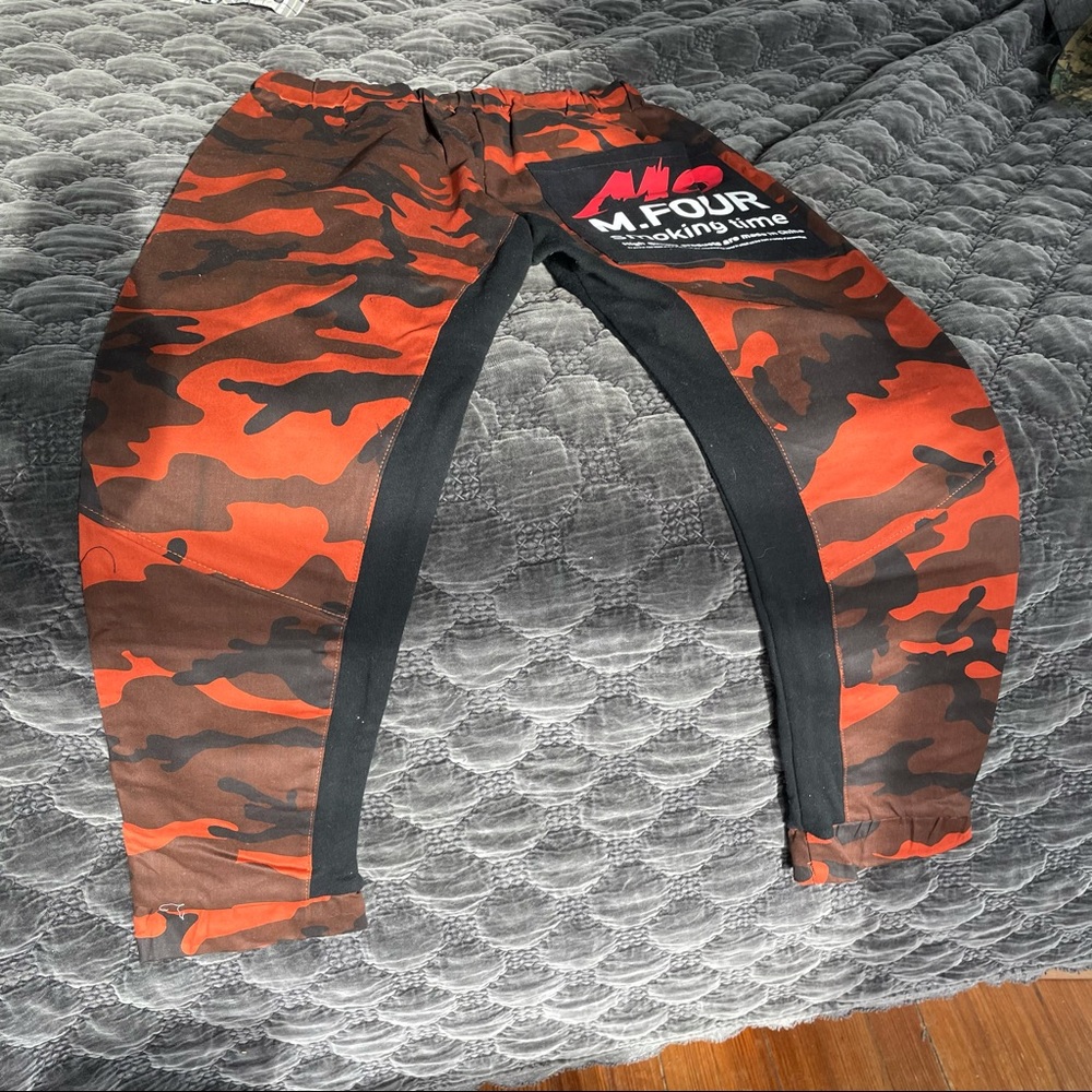 Smoking Time drawstring waist orange and brown camo pants with sweat insert M